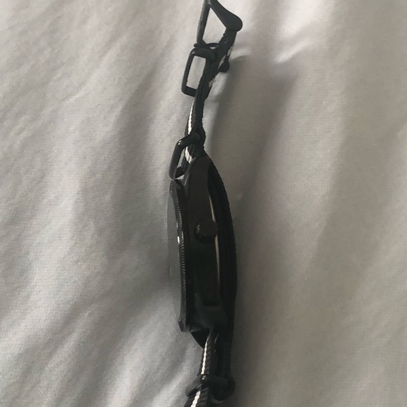 Express Marketplace Watch - Picture 4 of 6